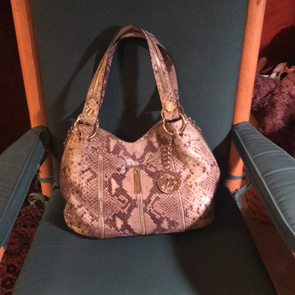 Michael Kors Lizard satchel in mint condition - Picture 2 of 5